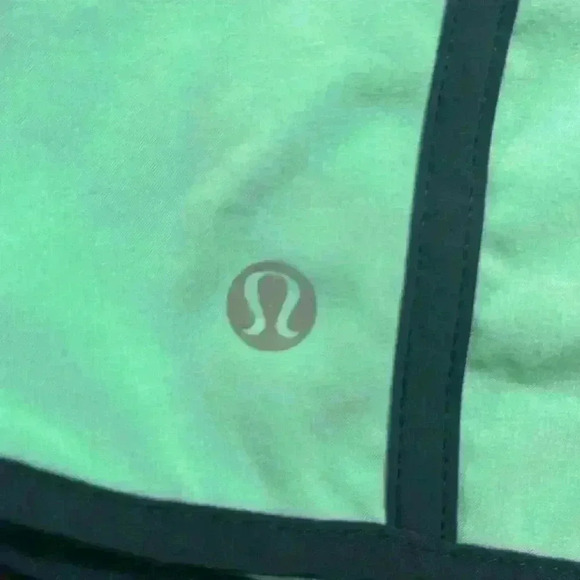 Lululemon Tracker Short - Picture 4 of 12